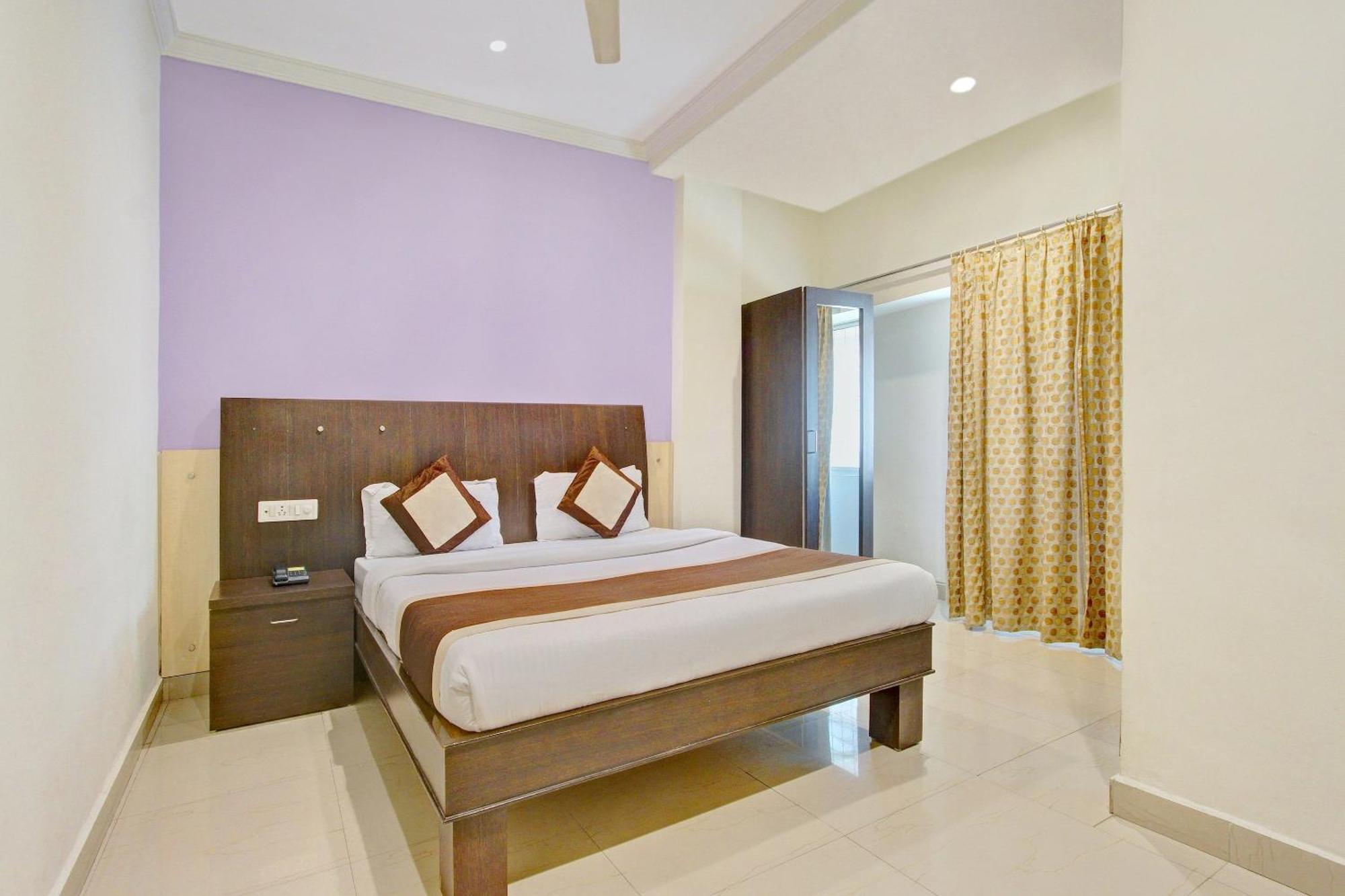 Super Collection O Alekhya Residency Hotel Haiderabad Buitenkant foto